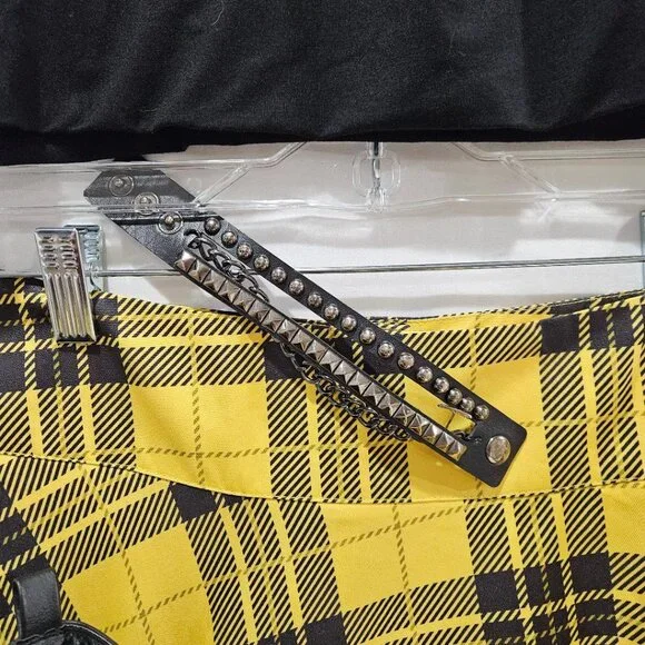 New RETRO UNIQUE VINTAGE YELLOW BLACK PLAID HIGH WAIST SWING SKATER SKIRT 18 - Picture 7 of 9